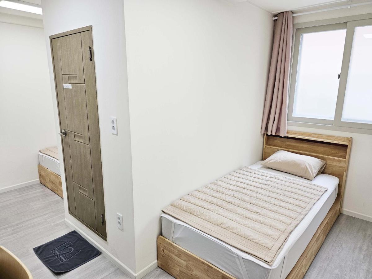 A Pousada Boa Travel House Seul Exterior foto