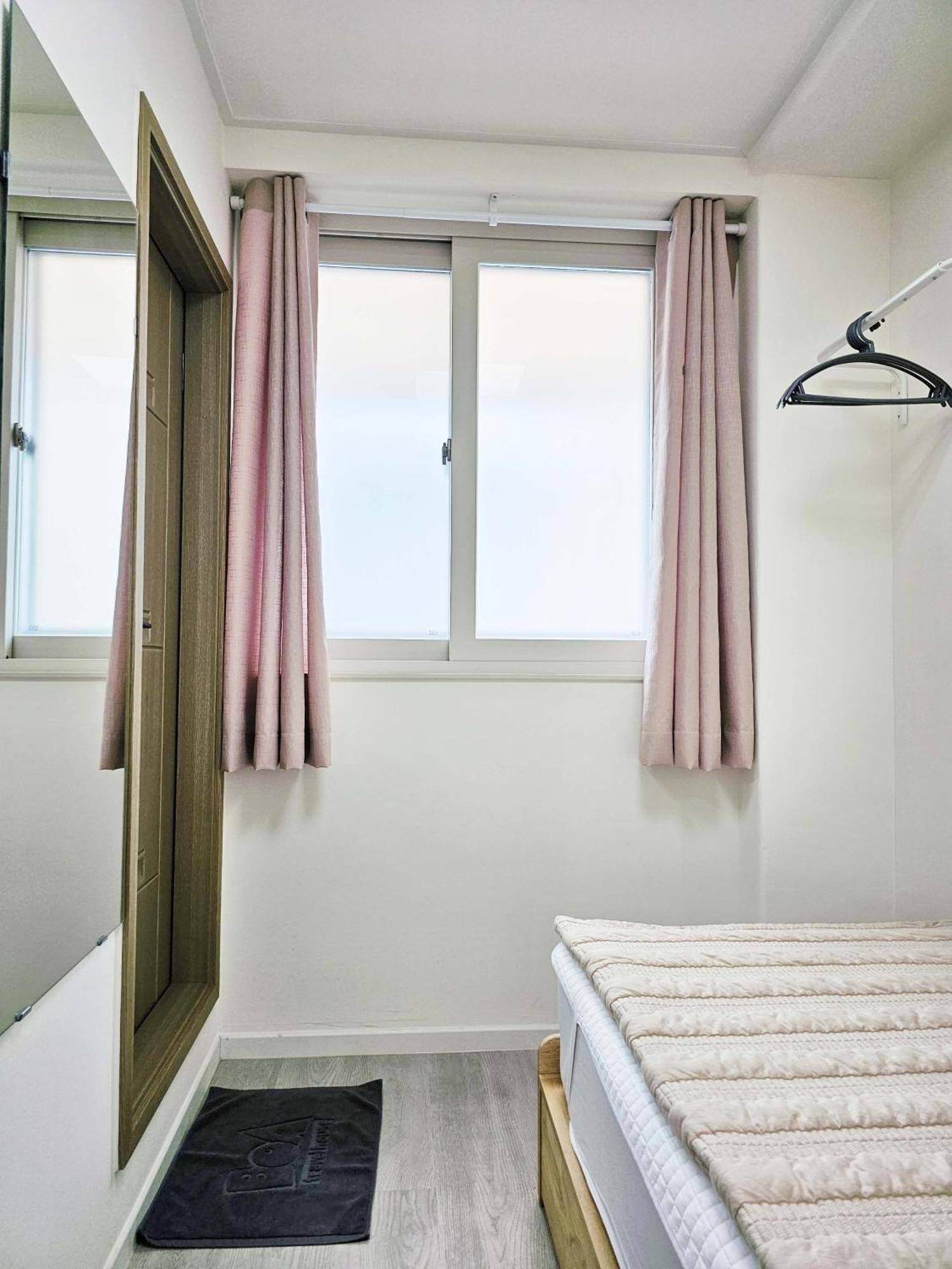 A Pousada Boa Travel House Seul Quarto foto